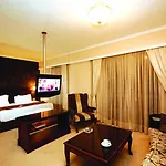 Hotel Monec 4*