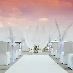 Monec 4*