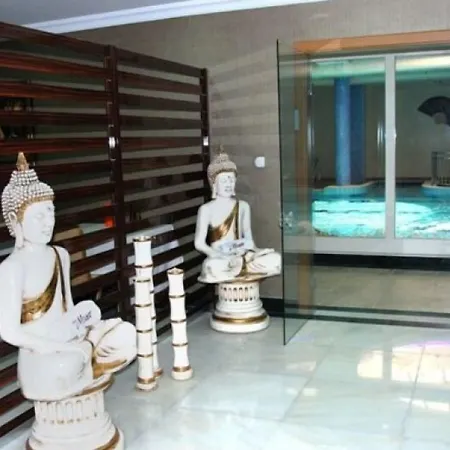 Monec 4* Ankara