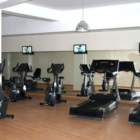 Hotel Monec 4*