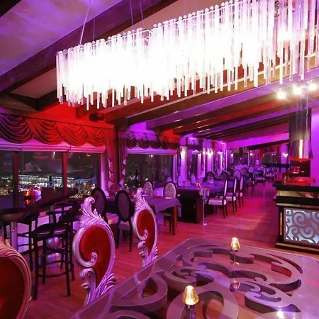 Monec