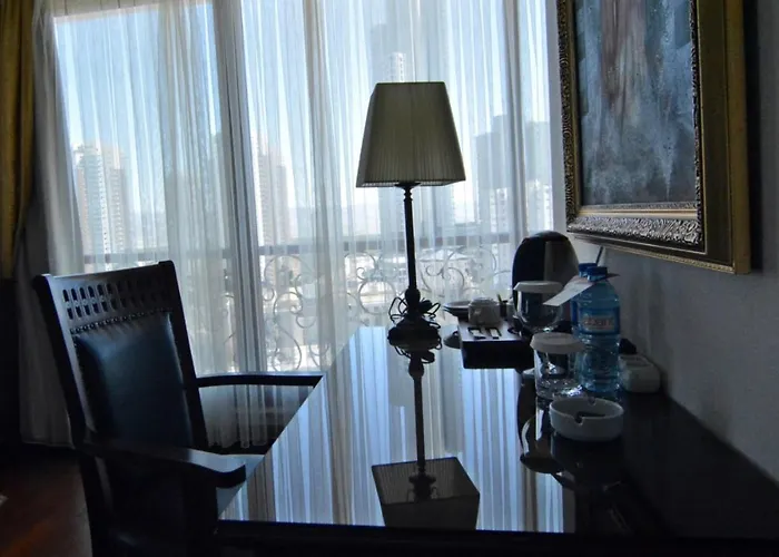 モネク アンカラ